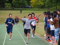 全校で行ったスポーツテスト。全力を尽くした立教生の姿をご覧下さい。