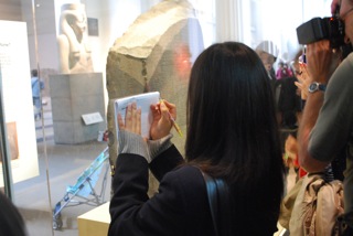 ヒエログリフ解読の謎を解く為、大英博物館で本物のロゼッタ・ストーンを見て来ました。