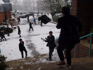 情景が心に浮かび感動が伝わる作文を書こう！小学校作文授業第１回：「雪が降った」