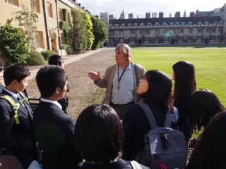 Cambridge Outing「多くのヨーロッパの国を旅してきた僕は、懐かしいような温かい気持ちになった。」