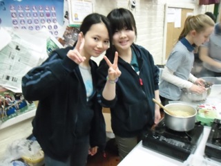 Cooking with English Girl Guides!