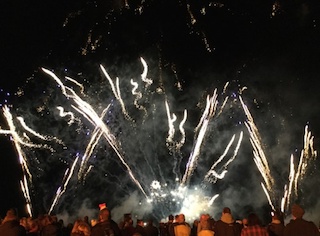 中学部・小学部「Guy Fawkes Bonfire」